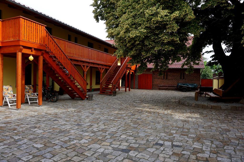 L&L Skaters Home Langenlipsdorf Exterior photo